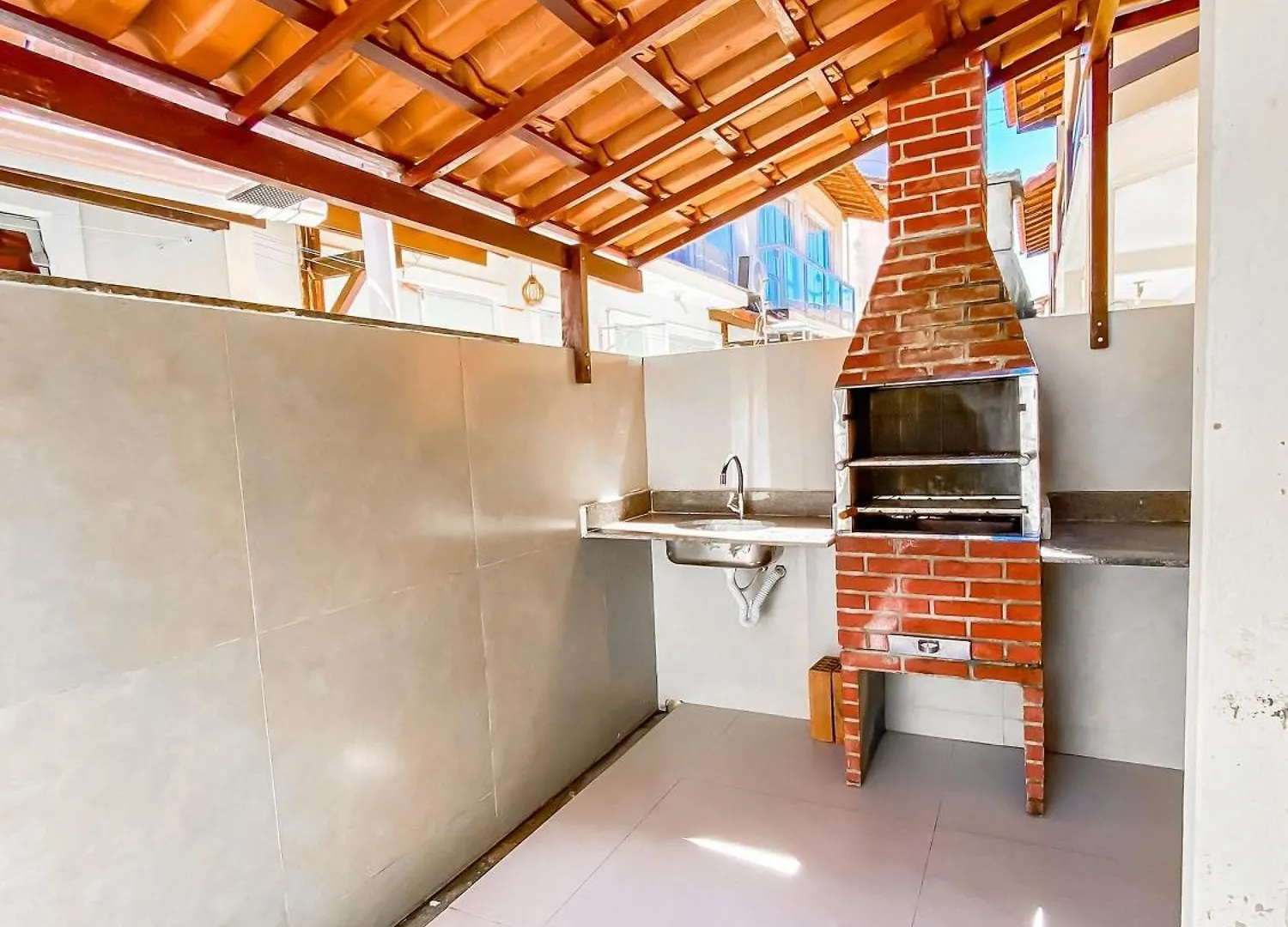 Taperapua Beachfront Suites: Axe Moi's Private BBQ & Pool Retreat Porto Seguro Brazil