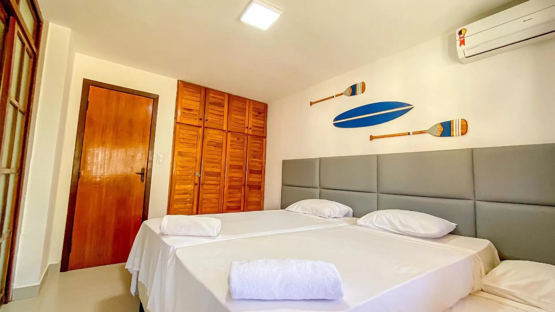 Taperapua Beachfront Suites: Axe Moi's Private BBQ & Pool Retreat Porto Seguro