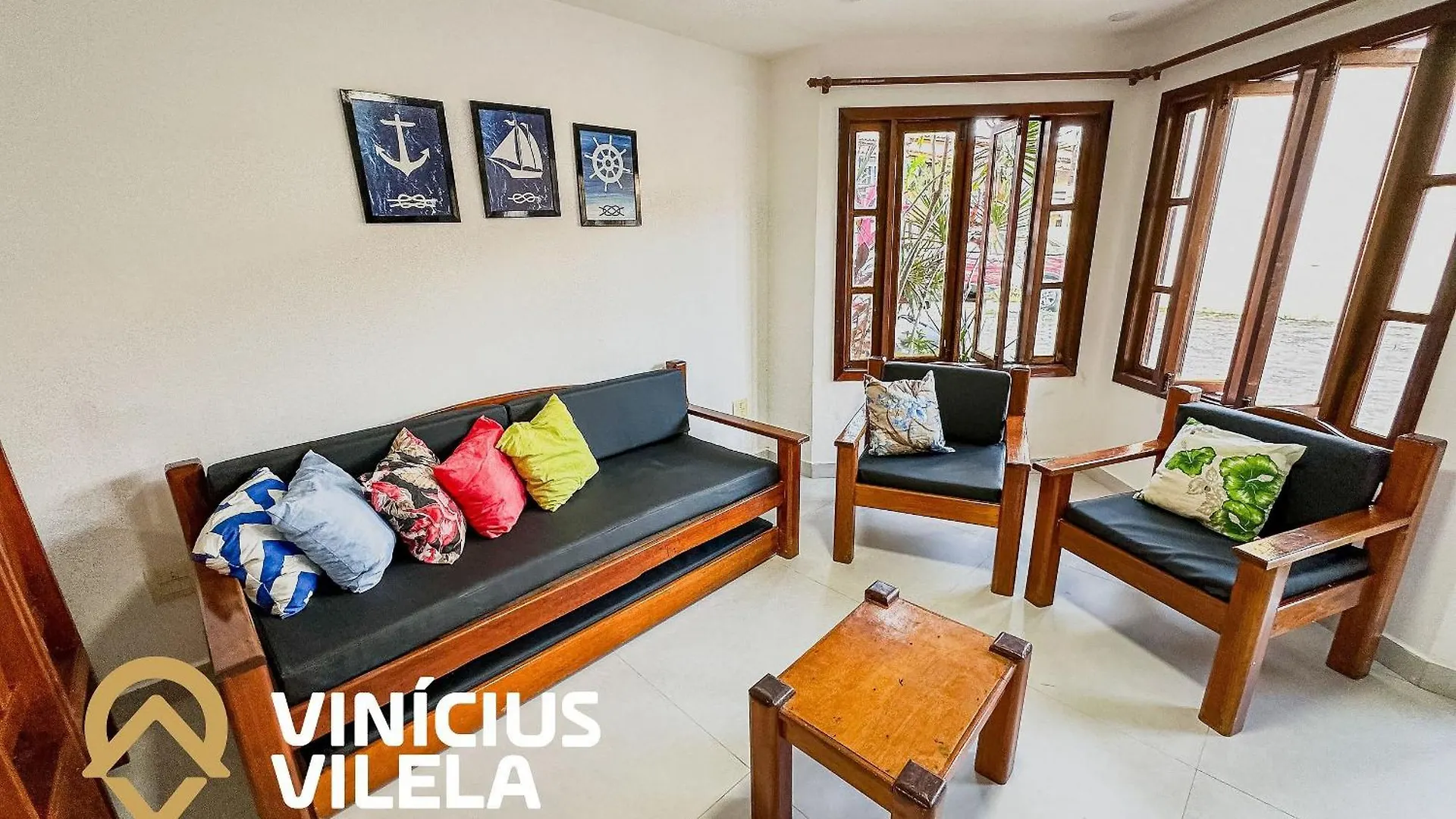 Taperapua Beachfront Suites: Axe Moi's Private BBQ & Pool Retreat Porto Seguro Holiday home