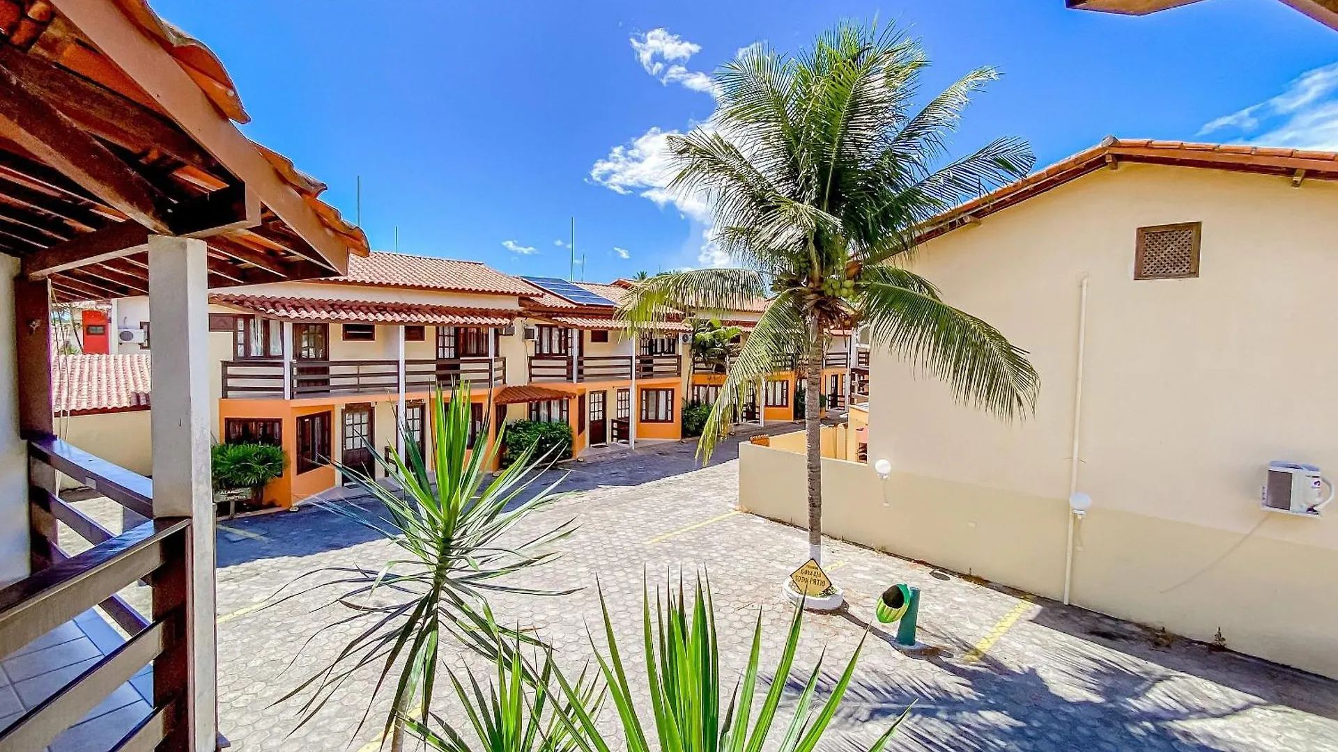 Holiday home Taperapua Beachfront Suites: Axe Moi's Private BBQ & Pool Retreat Porto Seguro