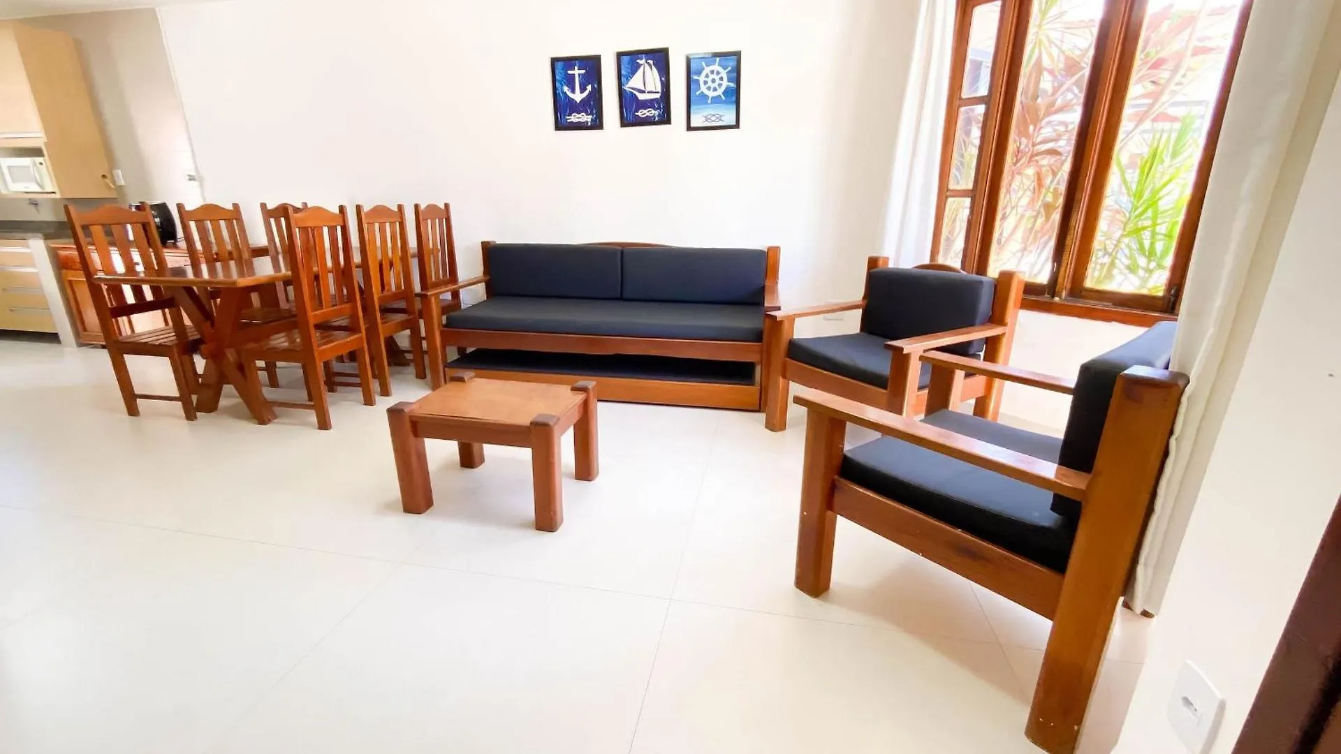 Taperapua Beachfront Suites: Axe Moi's Private BBQ & Pool Retreat Porto Seguro Holiday home