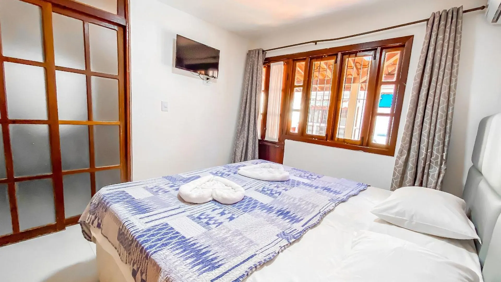 Holiday home Taperapua Beachfront Suites: Axe Moi's Private BBQ & Pool Retreat Porto Seguro Brazil